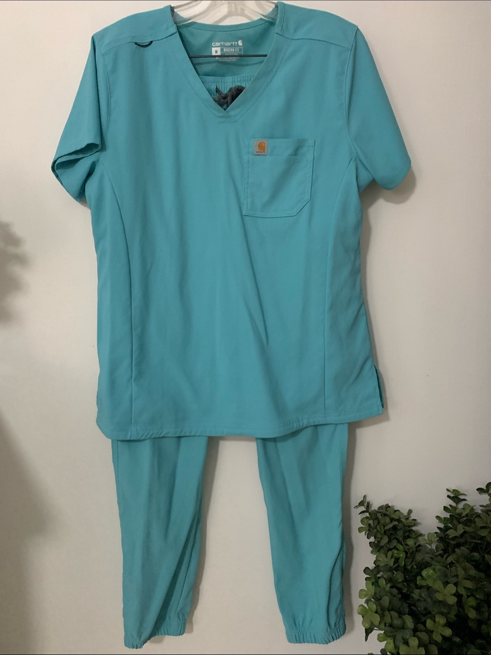 Carhartt Teal V-Neck Scrub Set